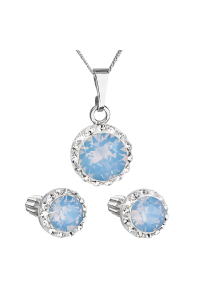 Súprava šperkov s kryštálmi Swarovski náušnice, retiazka a prívesok modré opálové okrúhle 39352.7 Obrázok pre Súprava šperkov s kryštálmi Swarovski náušnice, retiazka a prívesok modré opálové okrúhle 39352.7