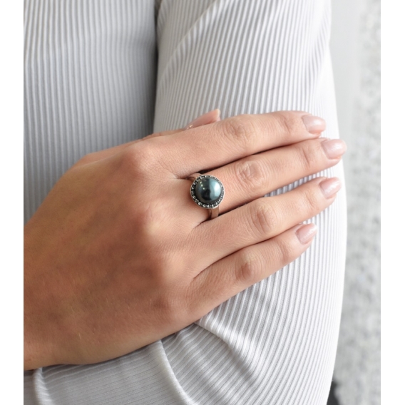 Obrázok pre Strieborný prsteň s krištáľmi Swarovski a zelenou perlou 35021.3